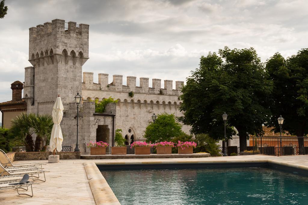 Castello Delle Serre 라폴라노테르메 외부 사진