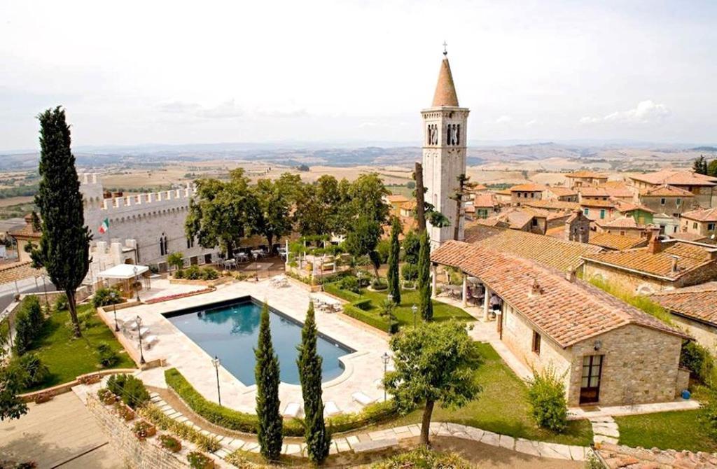 Castello Delle Serre 라폴라노테르메 외부 사진